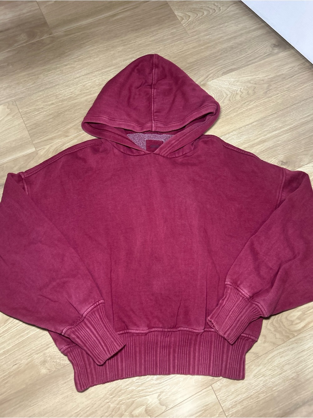 aerie Hooded Crewneck Sweater in Wine Red